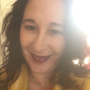 Meet your Posher, Catherine